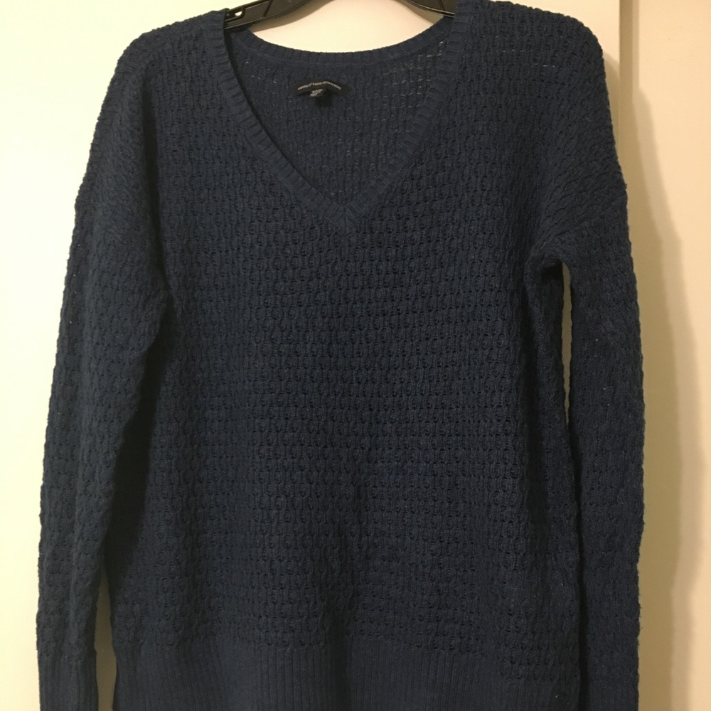 American Eagle Outfitters Small sweater Blue